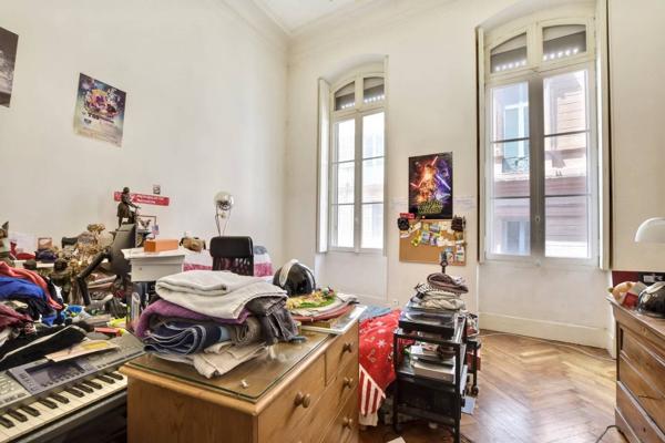 Appartement / Bureau - Rue d'Alsace Lorraine / Esquirol