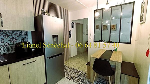 Appartement au RDC avec 2 balcons 4 pièces de 76 m2 secteur Pontlieue avec un accès direct au bord de l' huisne