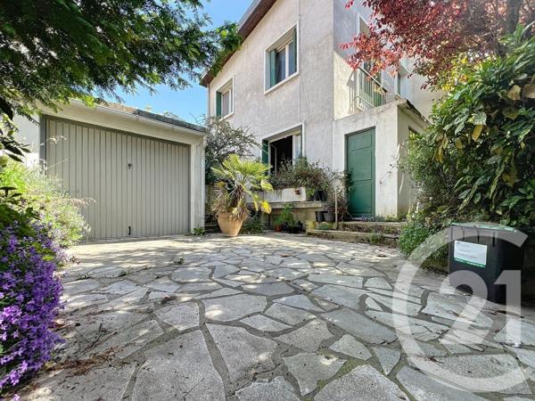 Maison à vendre  4 pièces - 92,90 m2 LE KREMLIN BICETRE - 94