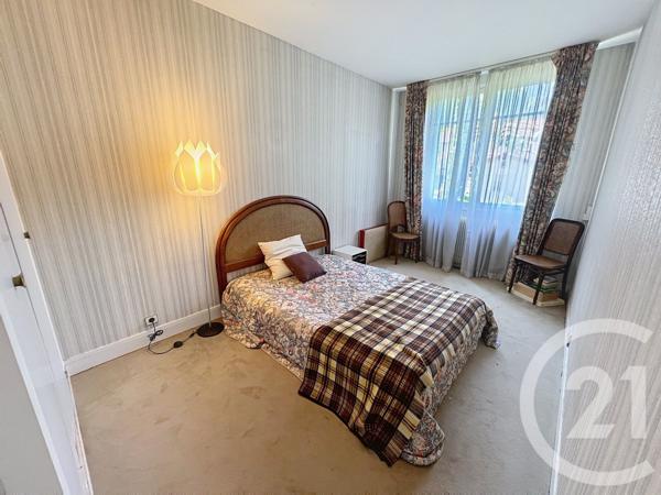 Maison à vendre  4 pièces - 92,90 m2 LE KREMLIN BICETRE - 94