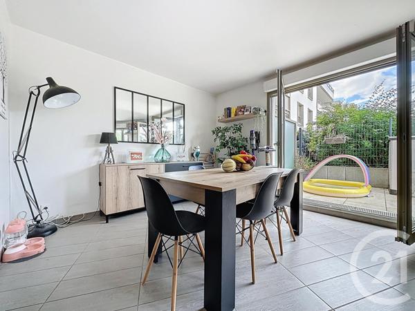 Appartement F3 à vendre  3 pièces - 66,56 m2 ST CYR L ECOLE - 78