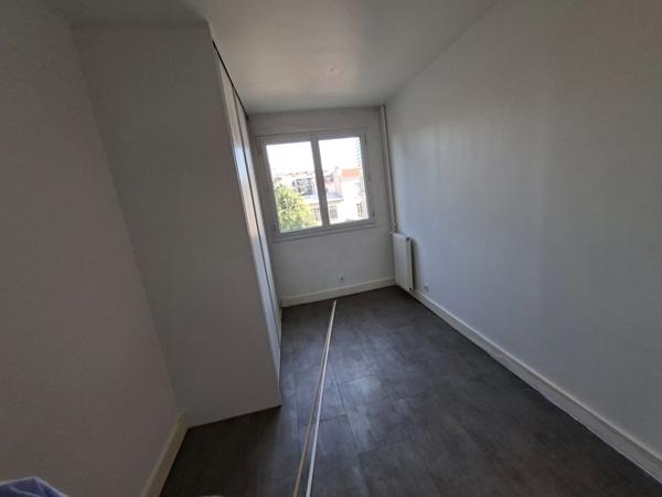 Appartement Montrouge 3 pièce(s) 64.81 m2