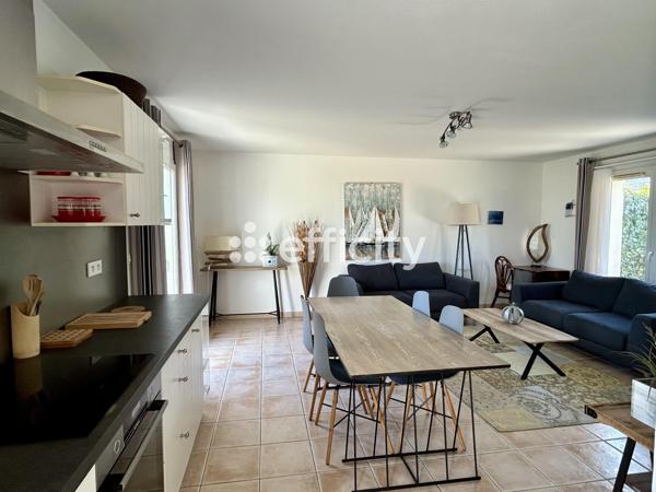 Maison
         4 pièces
        - 79 m² 256 000 € *