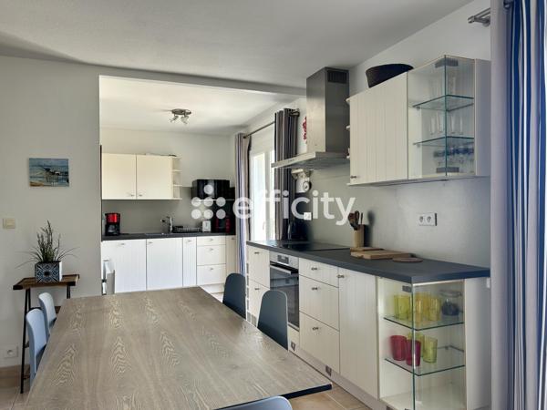 Maison
         4 pièces
        - 79 m² 256 000 € *