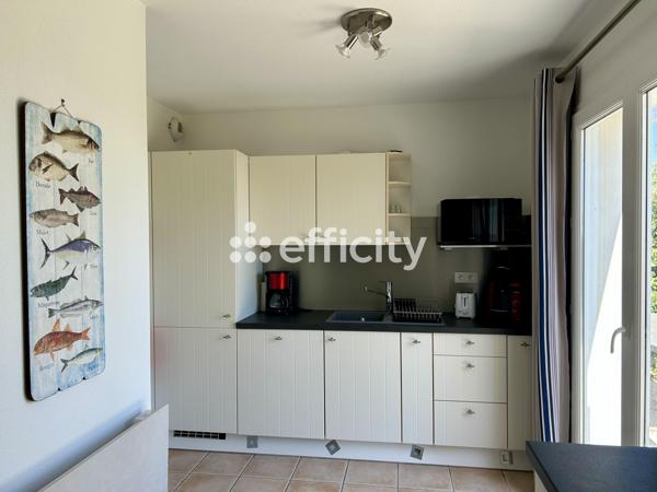 Maison
         4 pièces
        - 79 m² 256 000 € *