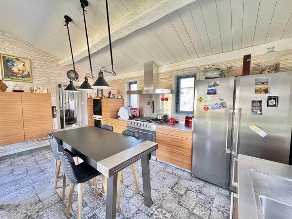 MAISON A VENDRE 6 PIECES / 150 M² LA FLOTTE