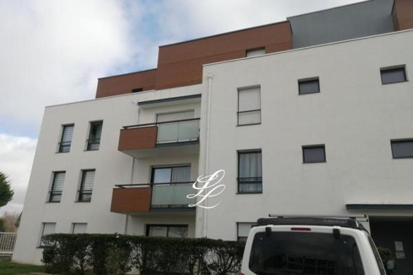 Vente - Appartement 2 pièces 43 m 2 VANNES (56000)