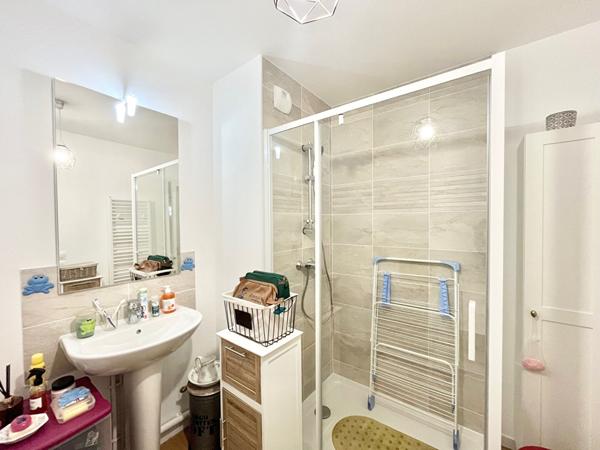 Appartement Giberville 3 pièce(s) 68.86 m2 - lumineux - terrasse - parking - au calme