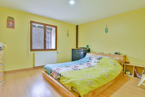 Maison 8 pièces - 224 m² Exclusivité efficity