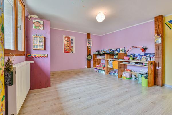 Maison 8 pièces - 224 m² Exclusivité efficity