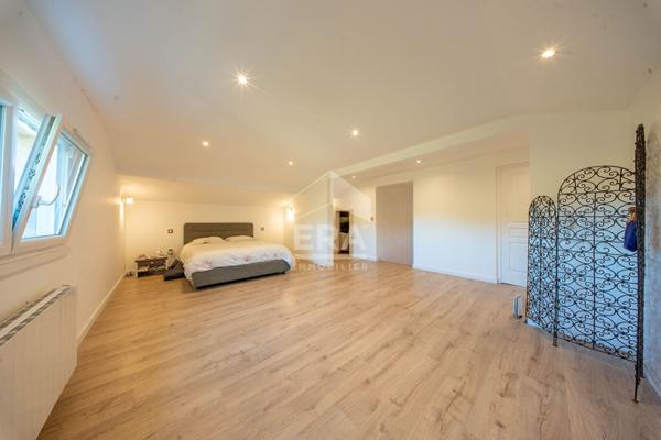 Maison familiale face aux champs
