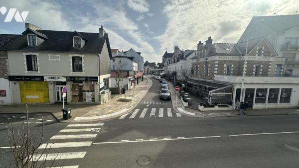 LA BAULE – Cœur de ville – T2 lumineux avec parking