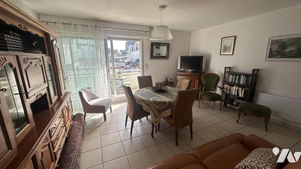 LA BAULE – Cœur de ville – T2 lumineux avec parking