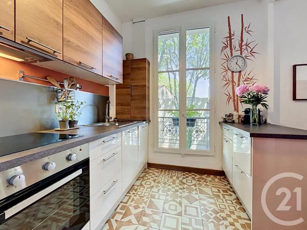 Appartement F4 à vendre  4 pièces - 84,55 m 2   AVIGNON  - 84