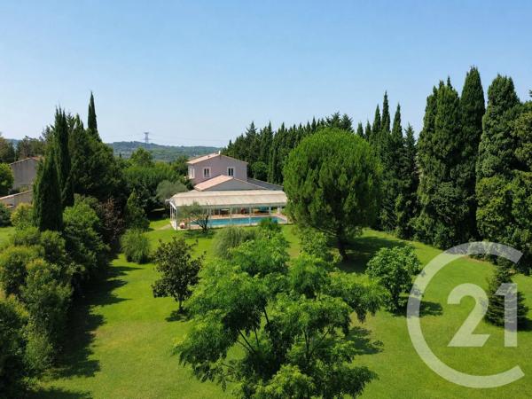 Maison à vendre  6 pièces - 166,90 m 2   CAVAILLON  - 84