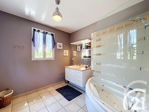 Maison à vendre  6 pièces - 166,90 m 2   CAVAILLON  - 84