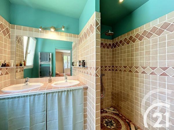 Maison à vendre  6 pièces - 166,90 m 2   CAVAILLON  - 84