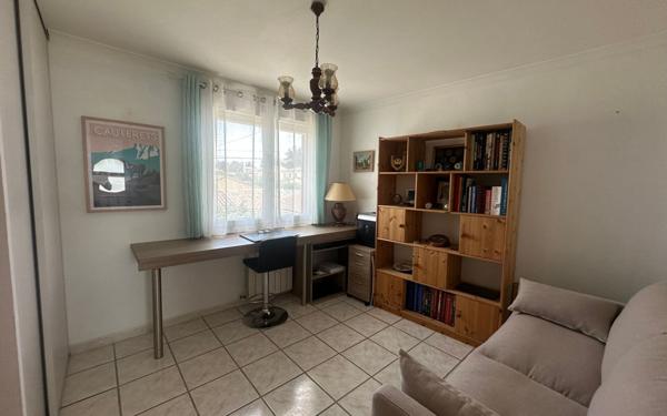 Maison à vendre    5 pièces •  Nîmes