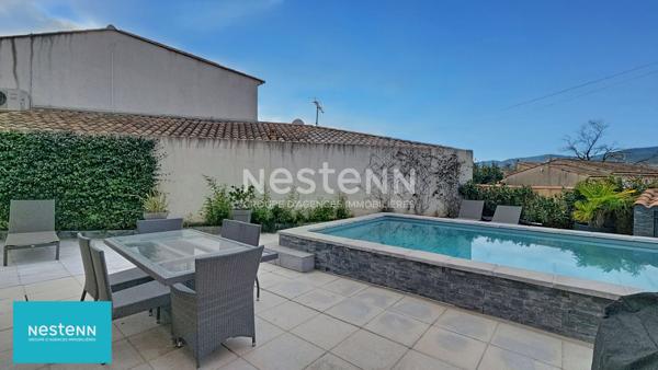 Maison de 113m2, 4 chambres, piscine et proche centre ville de Saint Maximin