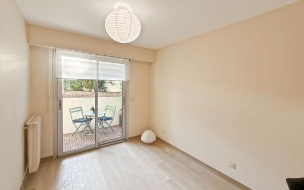 Appartement à vendre    3 pièces • 49 m2 Nice