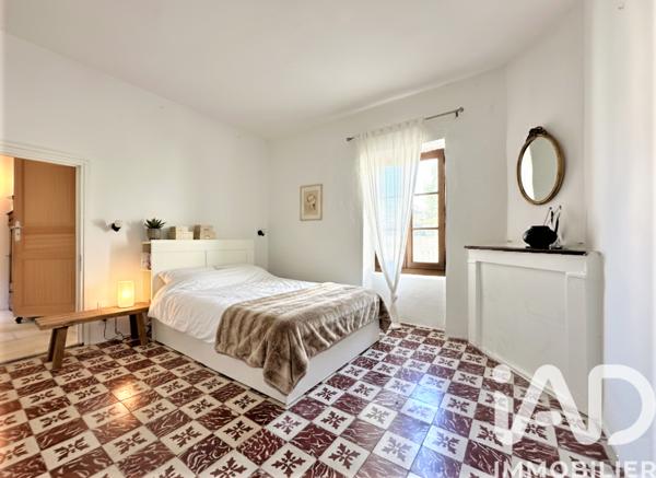 Maison à vendre 4 pièces 105 m² Uzès