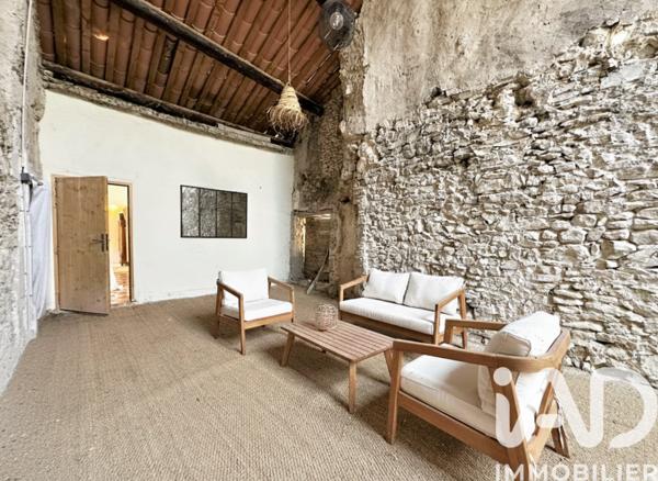 Maison à vendre 4 pièces 105 m² Uzès