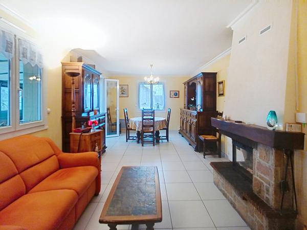 Maison à vendre à La Daguenière. Entre calme ligérien et proximité des commodités - Laissez-vous séduire par cette maison !