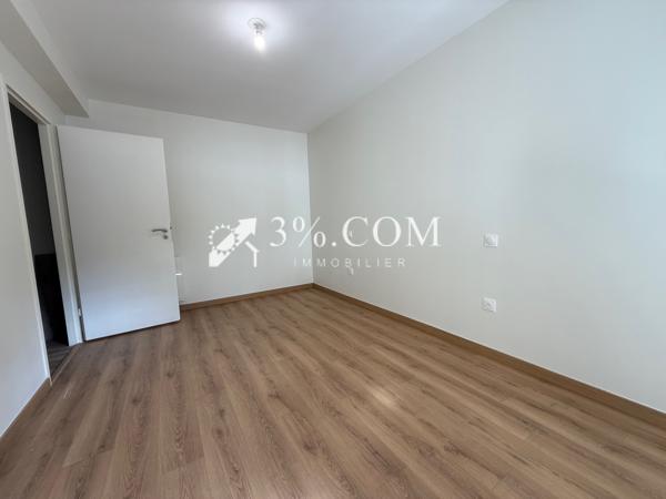 Appartement
                                                                                                                                                                                                                                                                                                                        3 pièce(s)                                                                                                                                                                                                          2 chambre(s)                                                                                                                                                                                                          67.11  m²