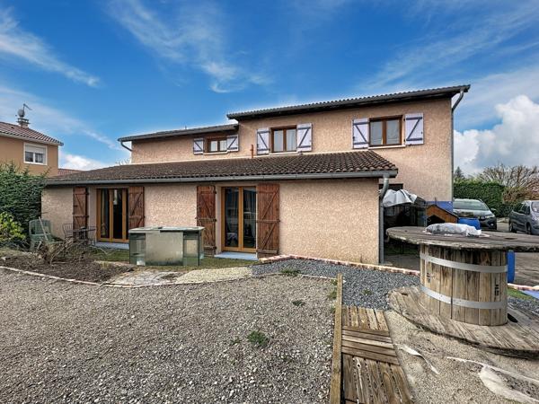 Maison 8 pièces - 160 m²