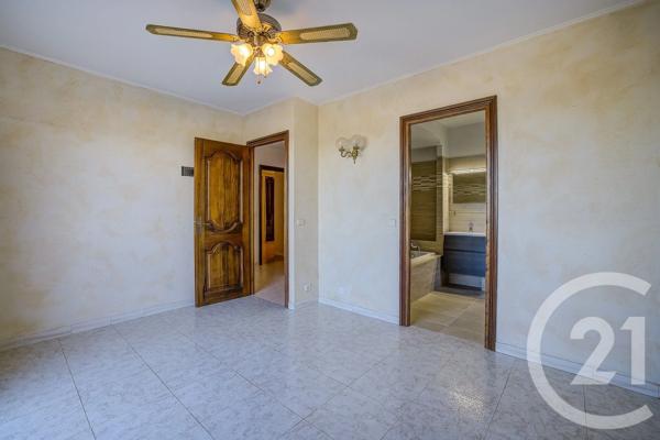 Maison à vendre  6 pièces - 160,11 m 2   MANDELIEU LA NAPOULE  - 06