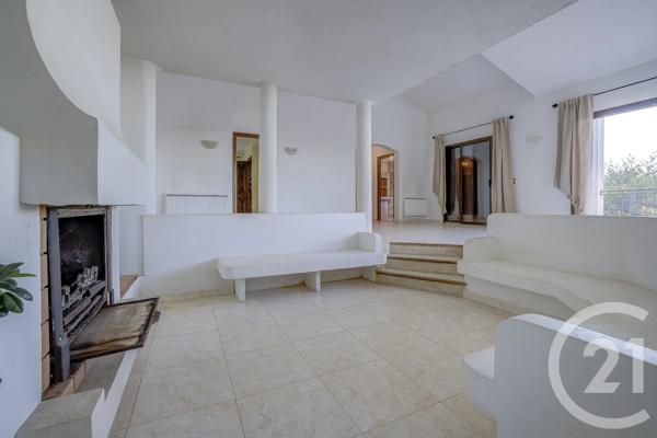 Maison à vendre  6 pièces - 160,11 m 2   MANDELIEU LA NAPOULE  - 06