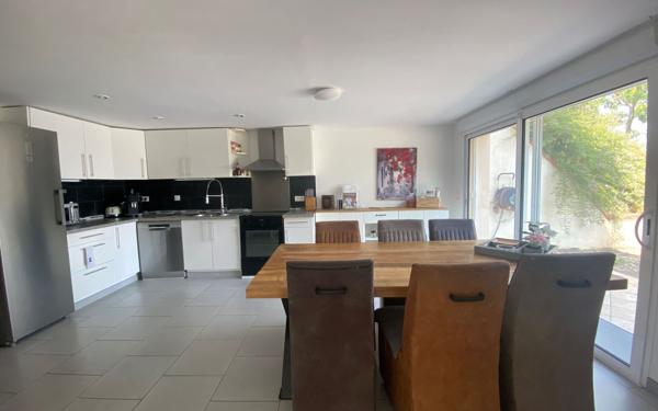 Maison à vendre    7 pièces •  Moissac