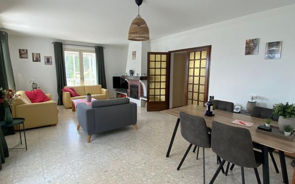 Maison à vendre    7 pièces •  Moissac