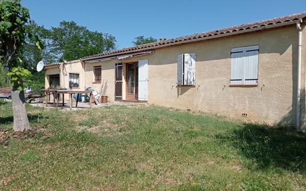 Maison à vendre    4 pièces •  Mondragon