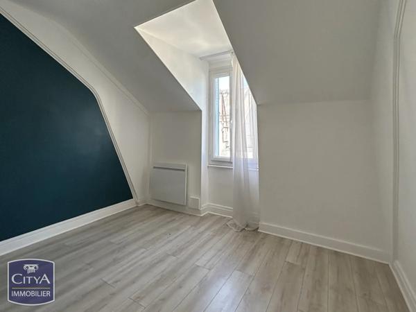 Maison à vendre 7 pièces 182m² Châteauroux (36000)