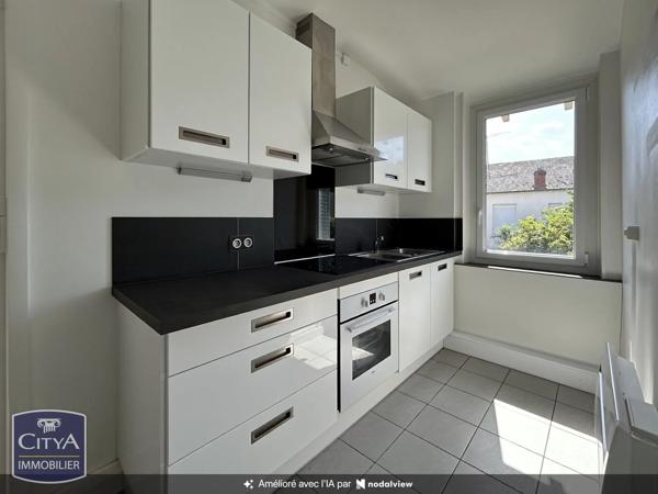 Maison à vendre 7 pièces 182m² Châteauroux (36000)