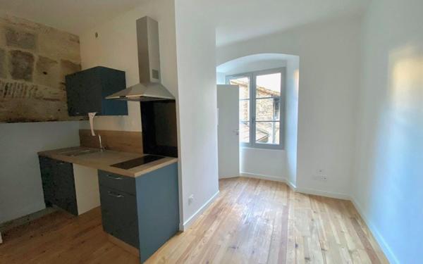 Appartement à louer    1 pièce •  Périgueux