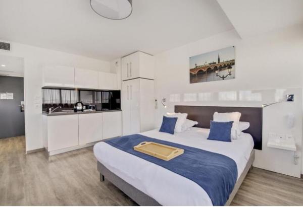 INVESTISSEMENT LOCATIF  PESSAC - Résidence All Suites Appart Hôtel Bordeaux Pessac*** - 6.29%  de rentabilité.