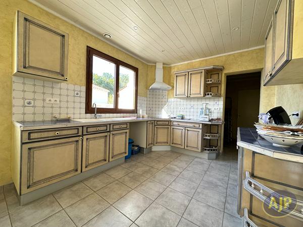 Vente maison Breuillet : 306 000 € - AJP Immobilier Saintes