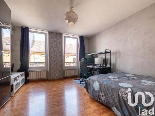 Maison de ville 5 pièces de 88 m² à Nanteuil-lès-Meaux (77100)