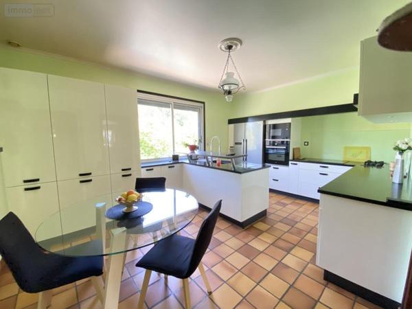 Maison à vendre à Loudéac dans les Côtes-d'Armor (22600), ref : 22110-2220