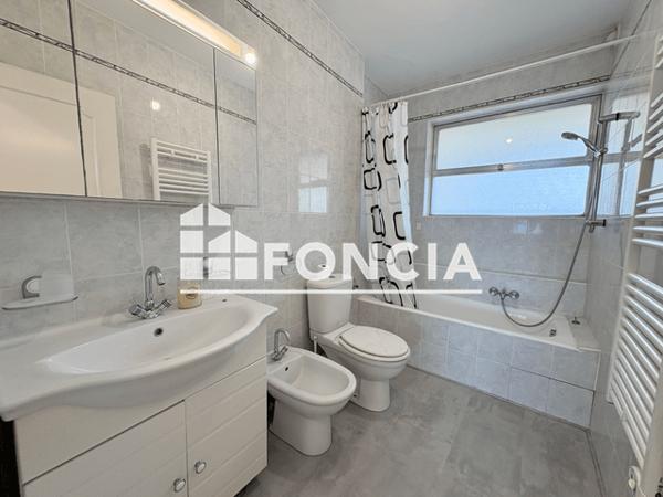 Location Appartement 2 pièces 56.03 m² - Villeneuve Loubet 06270