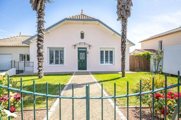 Maison à vendre |  Mauzé-sur-le-Mignon |  6 pièces | 158 m²