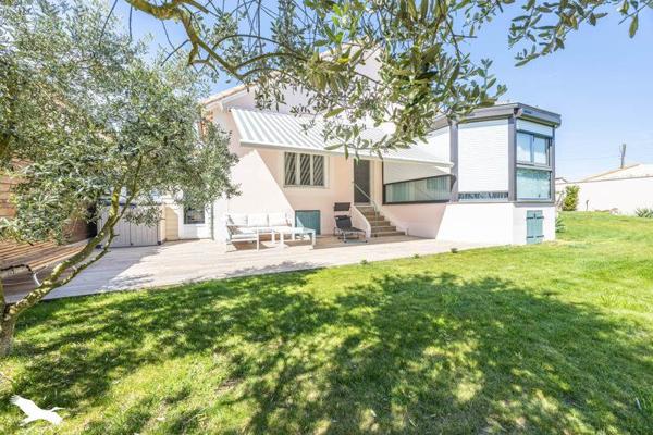 Maison à vendre |  Mauzé-sur-le-Mignon |  6 pièces | 158 m²