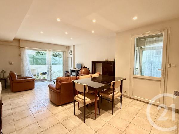 Maison à vendre  6 pièces - 134,10 m2 VILLENEUVE LES MAGUELONE - 34