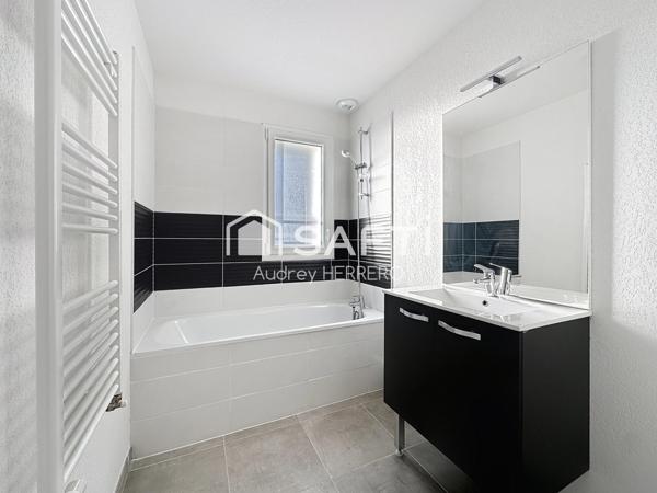 Villa Type T3 Duplex + Garage + Parking extérieur sur SAINT JORY