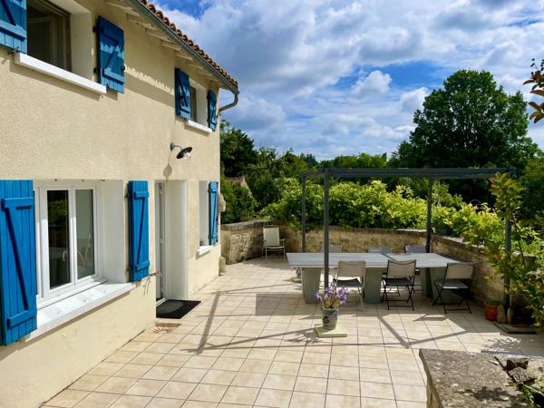Maison à vendre à Chef-Boutonne (79110) - Deux-Sèvres