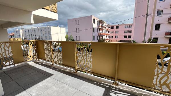 Appartement Clermont Ferrand 1 pièce(s) 35 m2