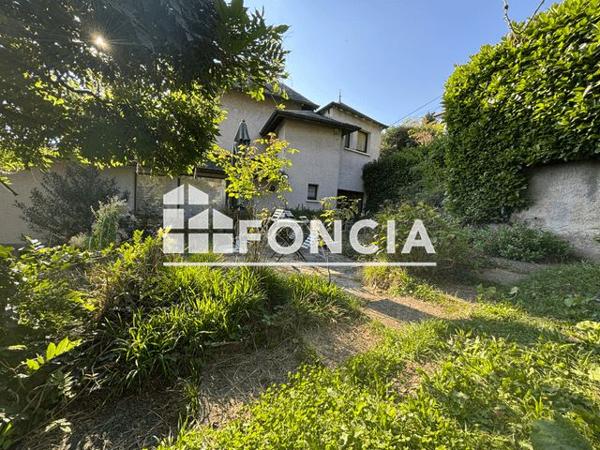 À vendre Maison 6 pièces 200 m² - Chambéry 73000