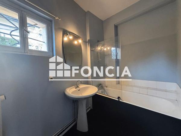 À vendre Maison 6 pièces 200 m² - Chambéry 73000